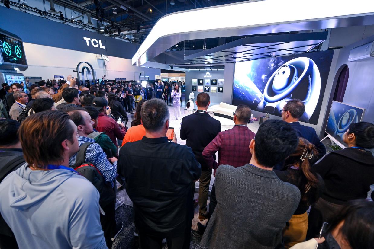 显科技引领全品类智能终端展现顶尖科技力K8凯发TCL实业CES 2025：屏(图7)